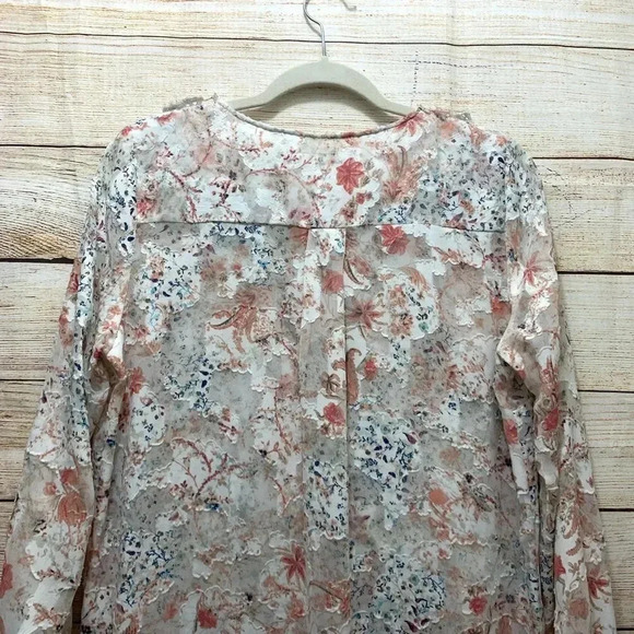 T Tahari Cierra Floral Print Blouse Split Neck - Picture 11 of 12